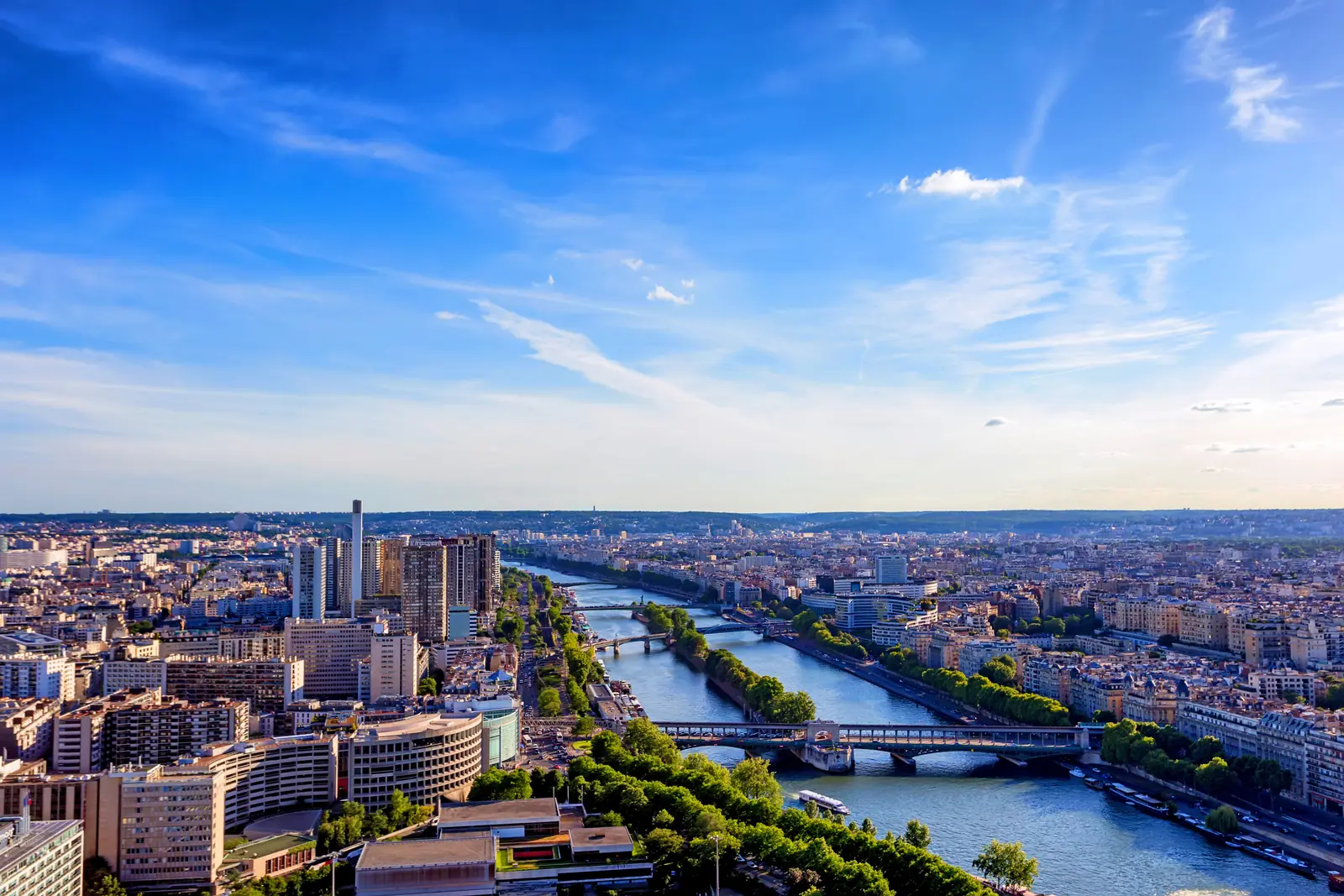Eyfel Kulesi’nden Paris panoraması