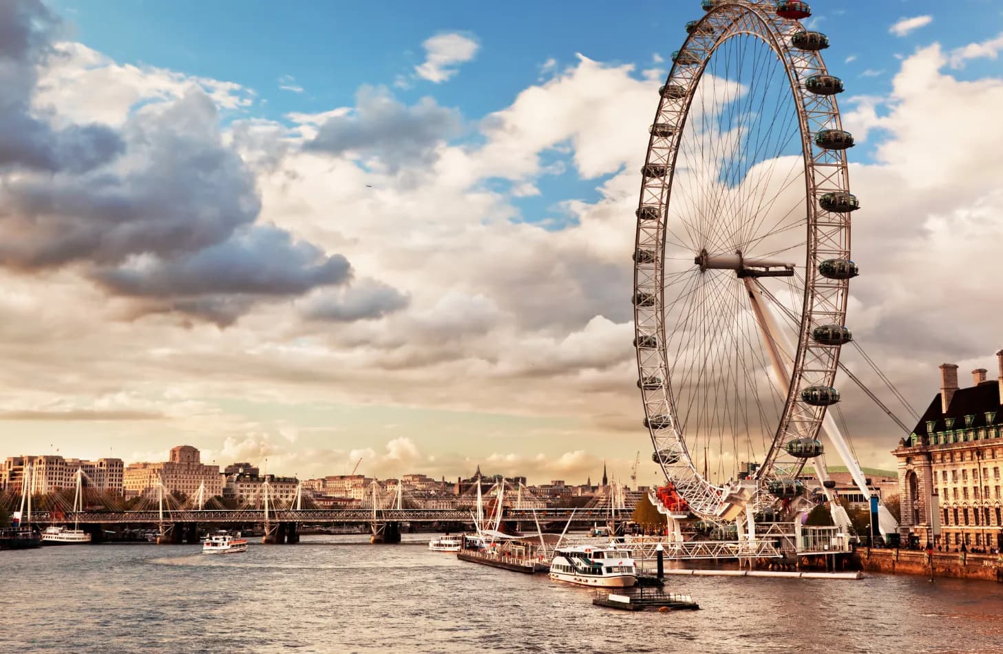 London Eye ve Thames Nehri, Londra